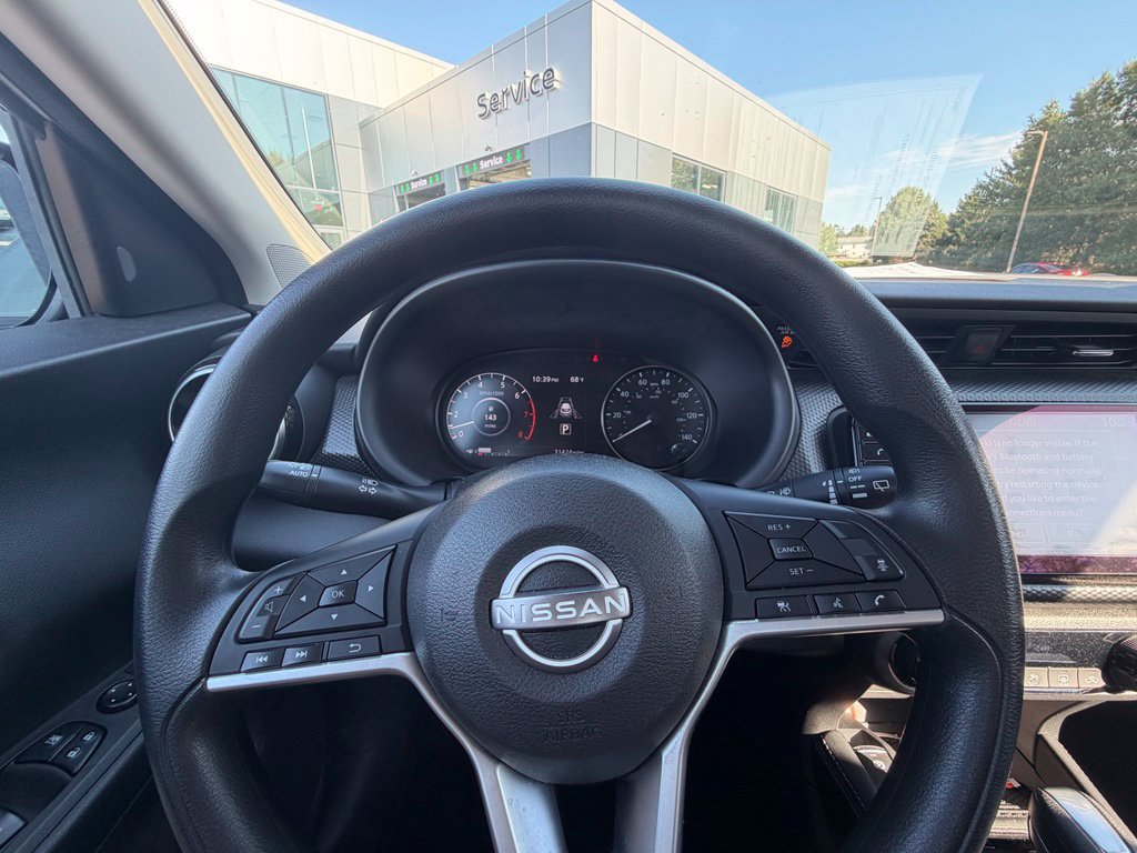 Certified 2022 Nissan Kicks SV w/ Interior Electronics Package FWD image 9