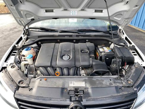 Used 2012 Volkswagen Jetta SE image 6