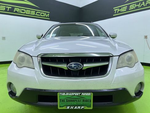 Used 2009 Subaru Outback 2.5i Limited AWD/4WD image 3