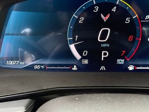 Used 2024 Chevrolet Corvette Stingray Preferred Cpe w/ Battery Protection Package image 26