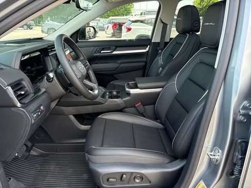 New 2026 GMC Terrain Denali w/ LPO, Floor Liner Package AWD/4WD image 11