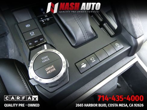 Used 2025 Toyota Tacoma Limited AWD/4WD image 64