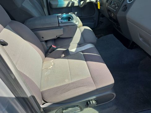 Used 2004 Ford F150 XLT RWD image 15