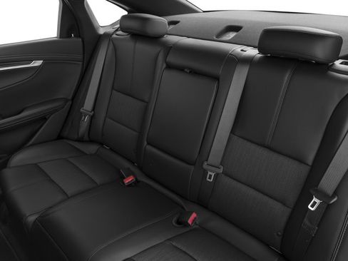 Used 2016 Chevrolet Impala LT FWD image 16