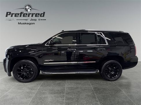 Used 2018 GMC Yukon Denali w/ Open Road Package image 9