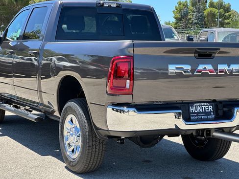 New 2026 RAM 3500 Tradesman AWD/4WD image 5