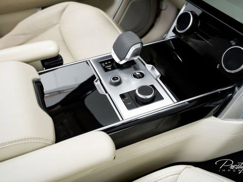 Used 2023 Land Rover Range Rover SE image 50