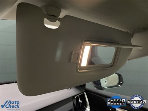 Used 2025 Volvo S60 B5 Core image 51