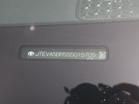 Used 2025 Toyota 4Runner SR5 image 46