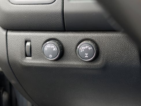 Used 2019 Chevrolet Colorado LT image 4