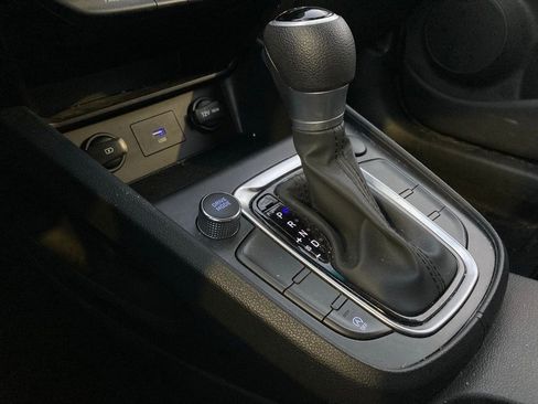 Used 2023 Hyundai Kona SEL image 25