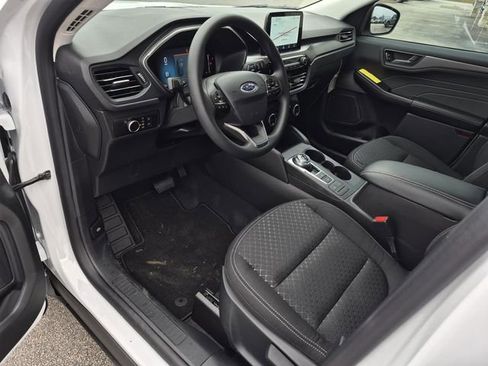 New 2026 Ford Escape Active image 14