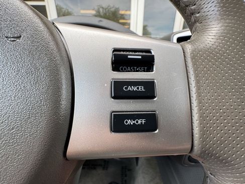 Used 2017 Nissan Frontier SV w/ SV Value Truck Package RWD image 18
