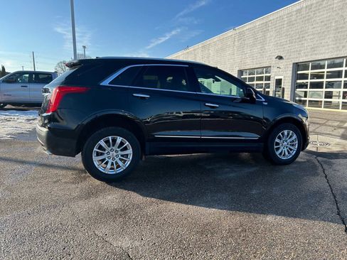 Used 2019 Cadillac XT5 FWD image 19