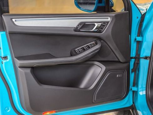 Used 2019 Porsche Macan S image 45