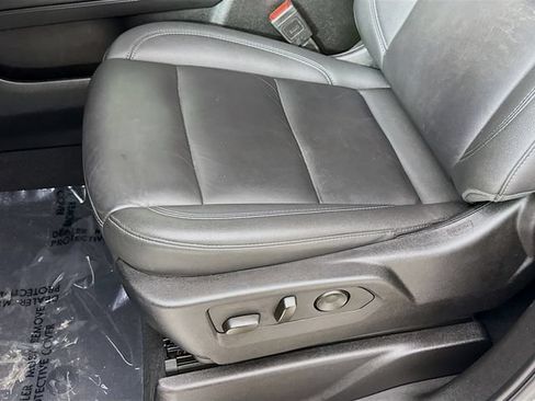 Used 2024 Chevrolet Tahoe Z71 w/ Z71 Off-Road Package AWD/4WD image 21