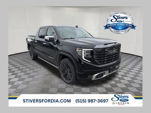 Used 2022 GMC Sierra 1500 Denali Ultimate AWD/4WD image 1