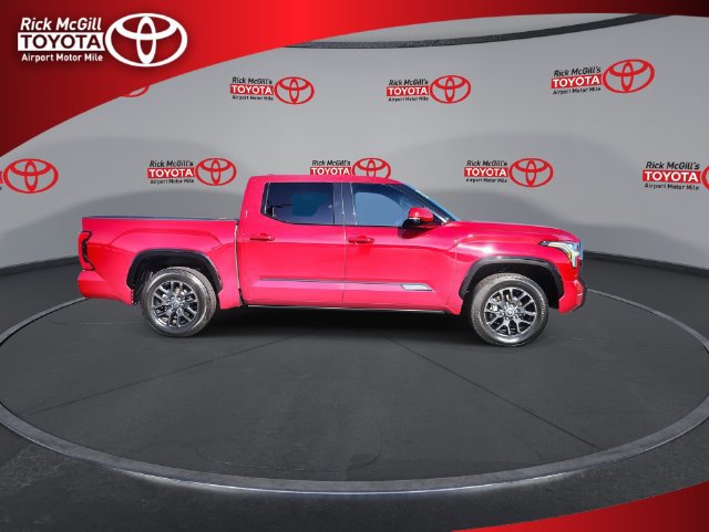 Used 2022 Toyota Tundra Platinum w/ Advanced Package AWD/4WD image 9