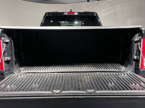 Used 2022 RAM 1500 Big Horn image 13