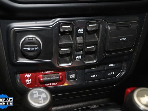 Used 2021 Jeep Wrangler Unlimited Rubicon 4xe w/ Dual Top Group image 27