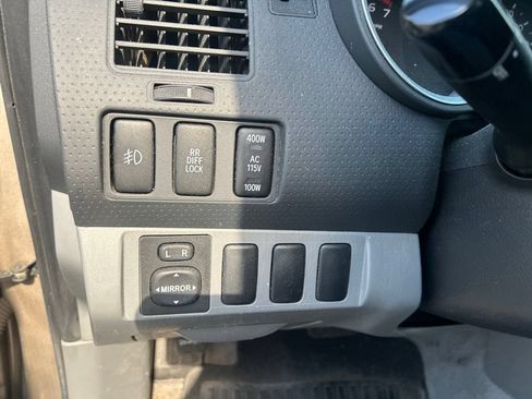 Used 2007 Toyota Tacoma 4x4 Double Cab image 18