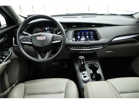 Certified 2023 Cadillac XT4 Luxury w/ Cold Weather Package FWD image 30