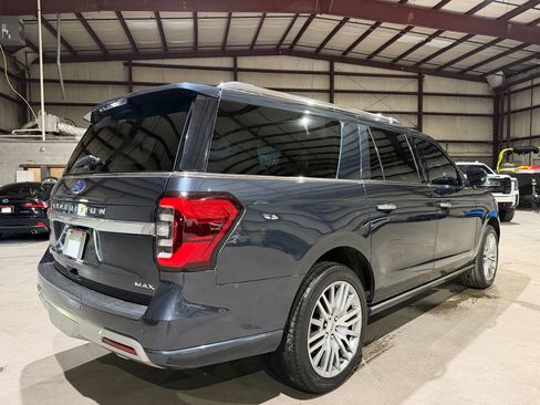 Used 2022 Ford Expedition Max Platinum AWD/4WD image 6
