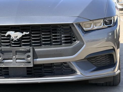 Used 2025 Ford Mustang Premium RWD image 8