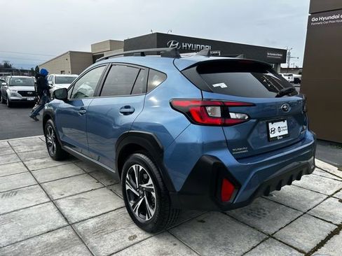 Used 2024 Subaru Crosstrek 2.0i Premium AWD/4WD image 6