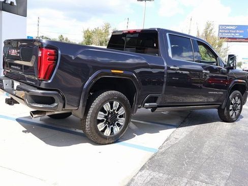 New 2026 GMC Sierra 2500 Denali w/ Denali Reserve Package image 7