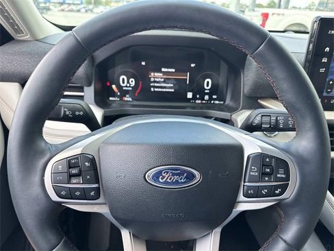New 2025 Ford Explorer Active w/ Active Comfort Package image 27