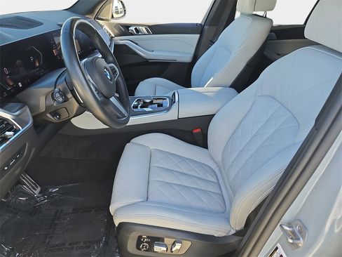 Used 2025 BMW X5 xDrive40i image 18
