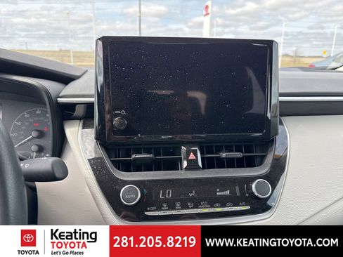 Used 2024 Toyota Corolla LE image 20
