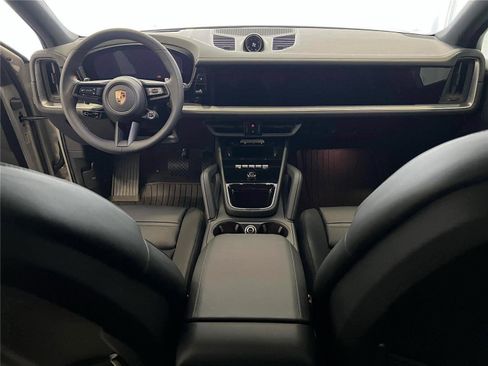 New 2026 Porsche Cayenne E-Hybrid image 17