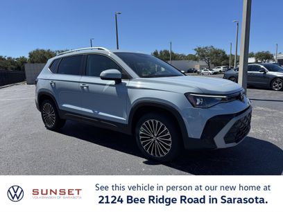 New 2025 Volkswagen Taos SE