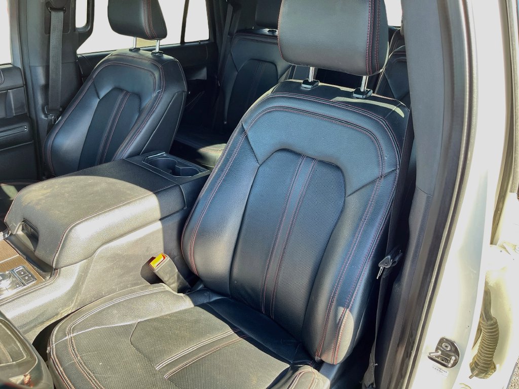 Used 2023 Ford Expedition Limited AWD/4WD image 20