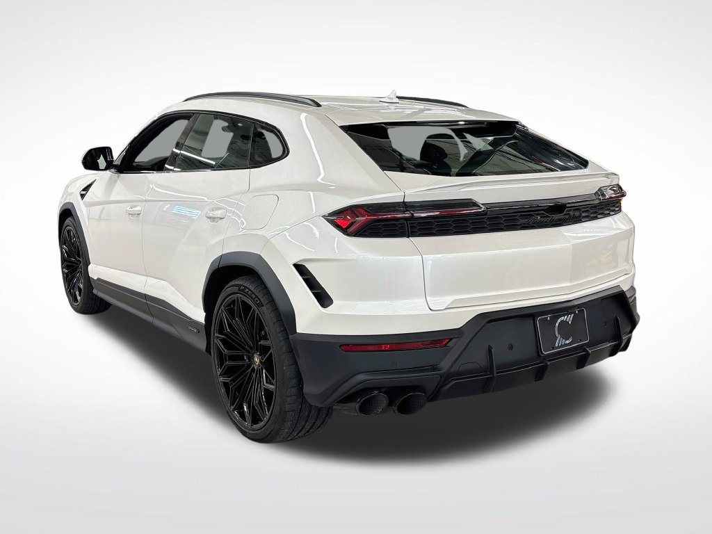 Used 2026 Lamborghini Urus SE AWD/4WD image 3