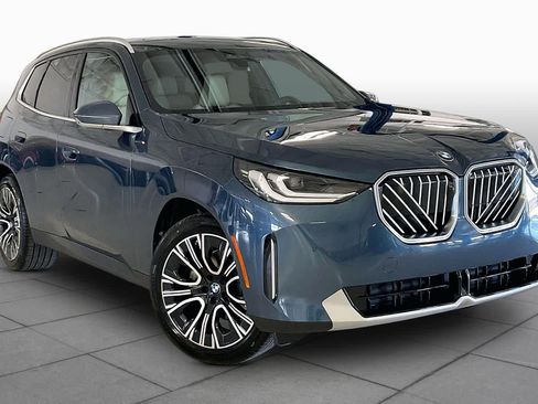 New 2026 BMW X3 xDrive30i w/ Premium Package AWD/4WD image 2