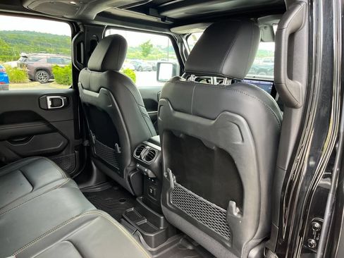Used 2024 Jeep Wrangler Unlimited Rubicon 392 AWD/4WD image 25