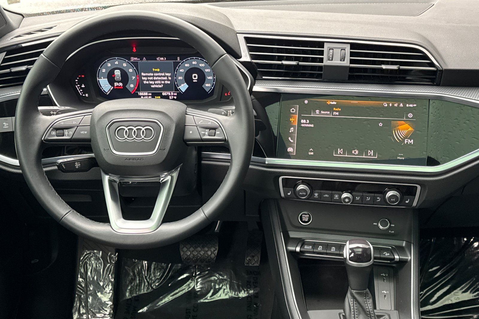 Used 2023 Audi Q3 2.0T Premium w/ Black Optic Sport Package AWD/4WD image 15