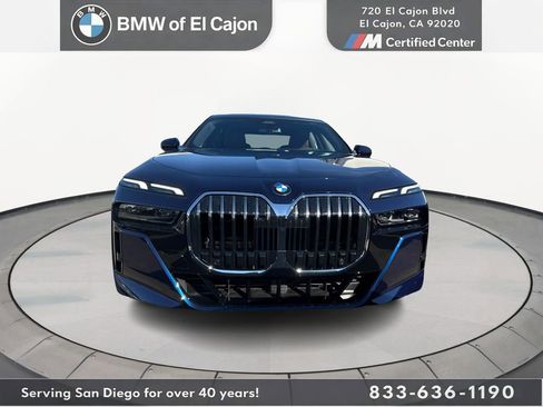 New 2026 BMW 740i 740i image 3