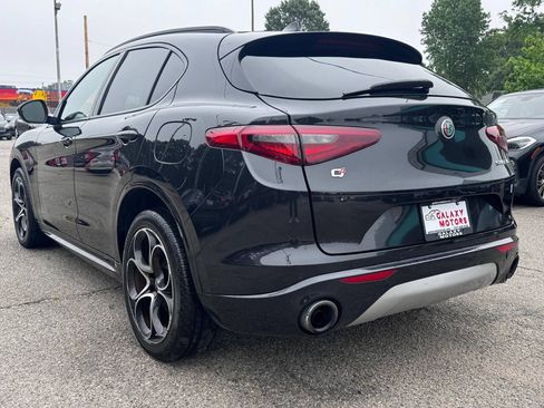 Used 2020 Alfa Romeo Stelvio Ti Sport w/ Quick Order Package 22S Sport AWD/4WD image 12