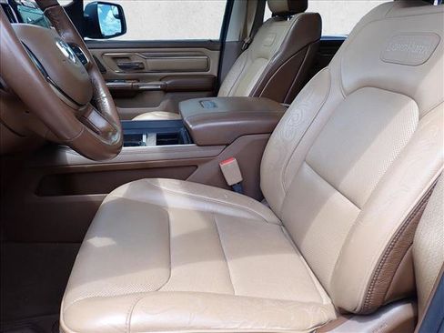 Used 2019 RAM 1500 Limited AWD/4WD image 9