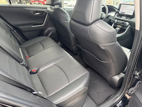 Used 2024 Toyota RAV4 Limited image 21