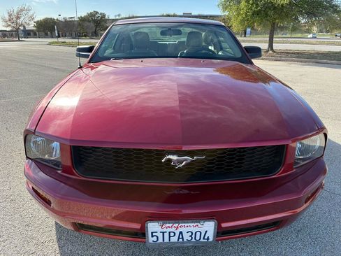Used 2006 Ford Mustang Coupe image 46