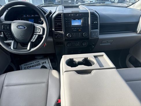 Used 2022 Ford F250 XL w/ Power Equipment Group AWD/4WD image 8