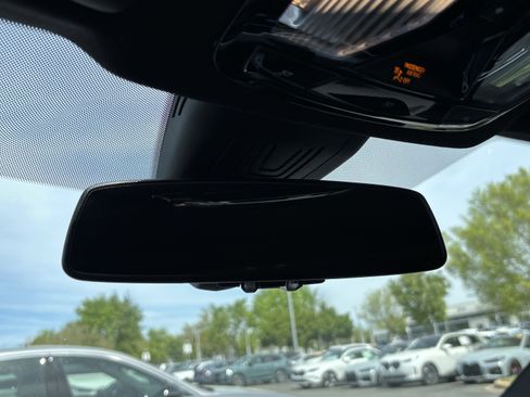 Used 2024 BMW i4 eDrive40 w/ M Sport Package image 27