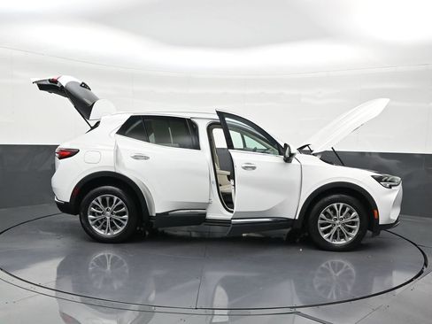 Used 2023 Buick Envision Preferred image 32