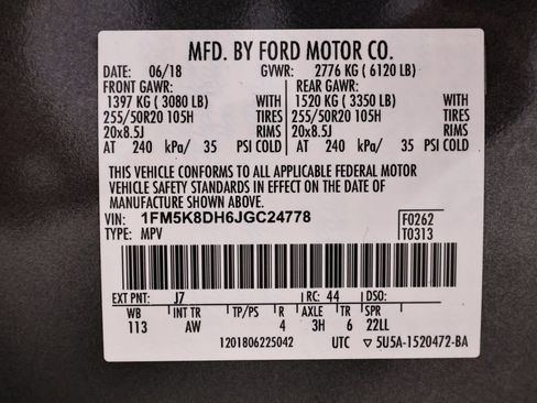 Certified 2018 Ford Explorer XLT w/ Equipment Group 202A AWD/4WD image 45