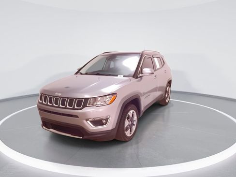 Used 2021 Jeep Compass Limited w/ Sun and Sound Group AWD/4WD image 7